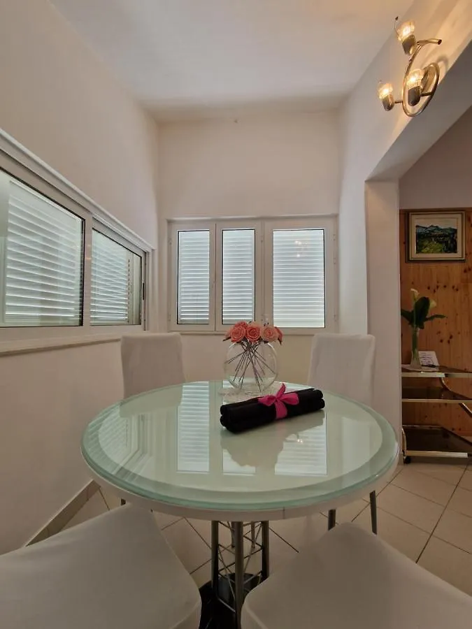 Apartments Angie - Marjan Hill 斯普利特